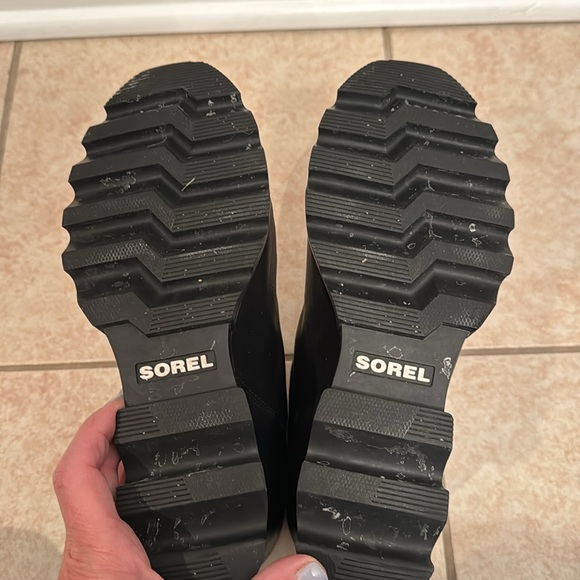 SOREL wedge boots black leather size 7 - Picture 3 of 5